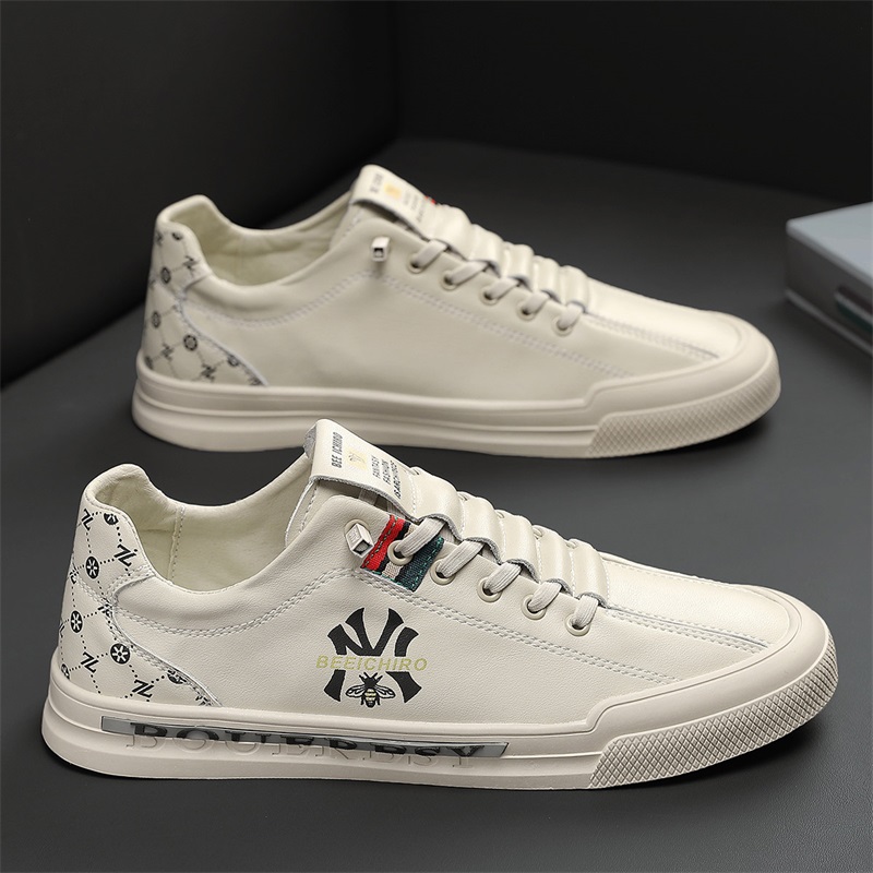 Men's summer fashion sneakers 2025 genuine leather soft sole white shoes breathable casual trend shoes for men
