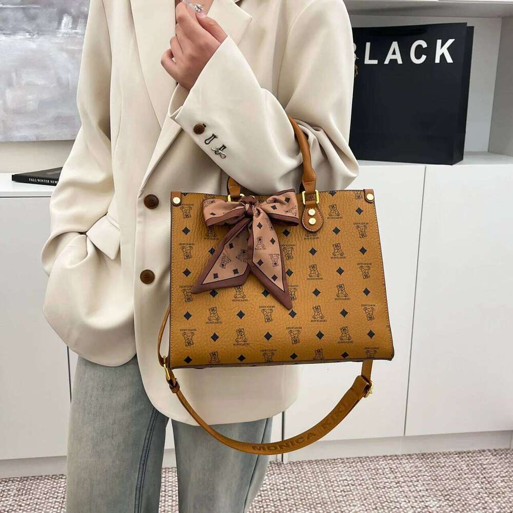 Designer Luxury Designer Women S Shoulder Elegant Leather Handbag Crossbody Purse Ladies Tote Bag For Daily Use