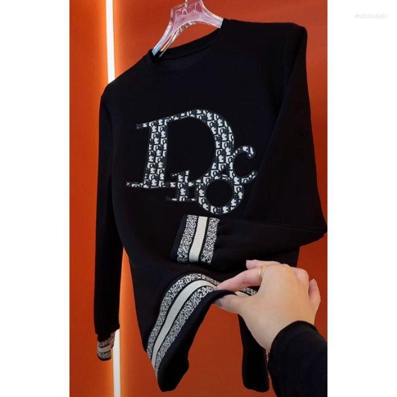 Men's Hoodies Autumn And Winter Sweatshirt Round Neck Long Sleeve All-match Loose Niche Design Sense Slimming Western Style