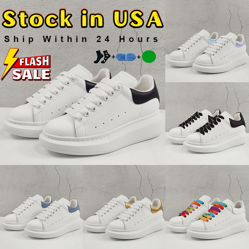 Mens designer shoes oversized sneakers triple white Black Paris Blue Velvet Shock Pink rainbow shoelace womens casual platform shoes lightweight walking trainers