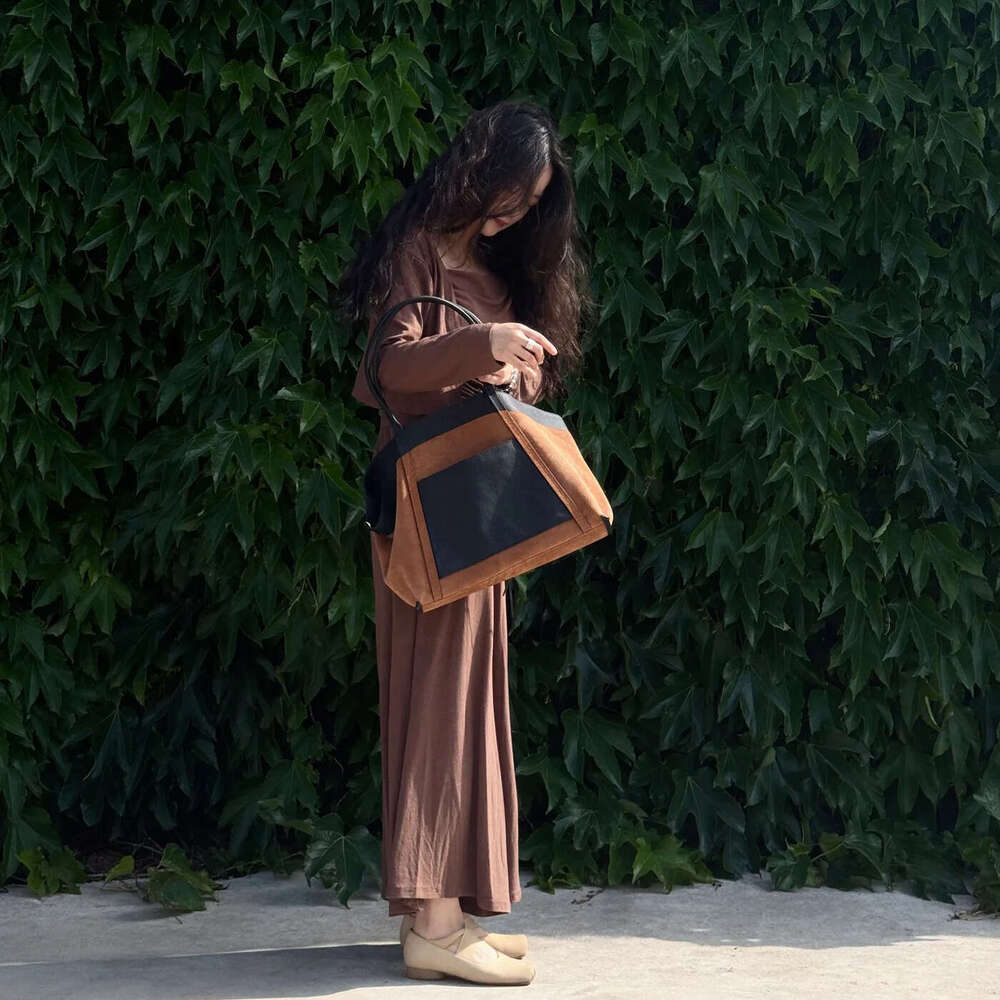 Designer Bag Tote Bag Shoulder Bag Ins Internet Celebrity Same Style Lazy High End Commuting Suede Large Capacity Tote Niche Design Women S Bag