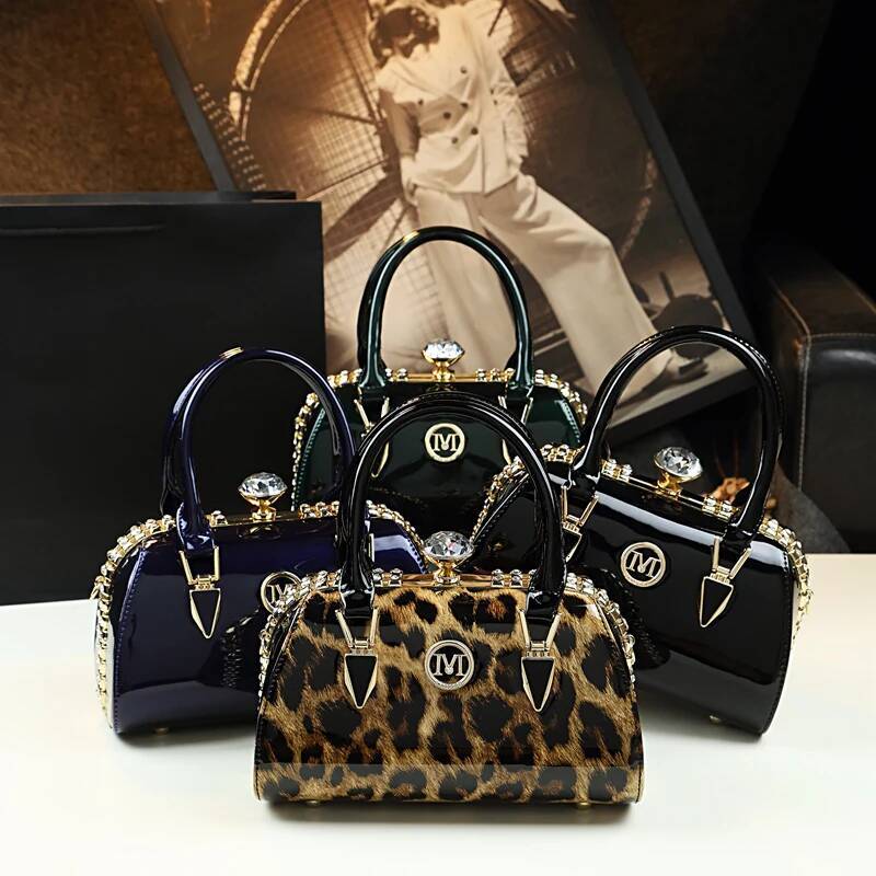 Leather 2025 New Women's Handbags Fashion Party Portable Shoulder Messenger Mom Evening Bag Small Bridal Wedding Bags