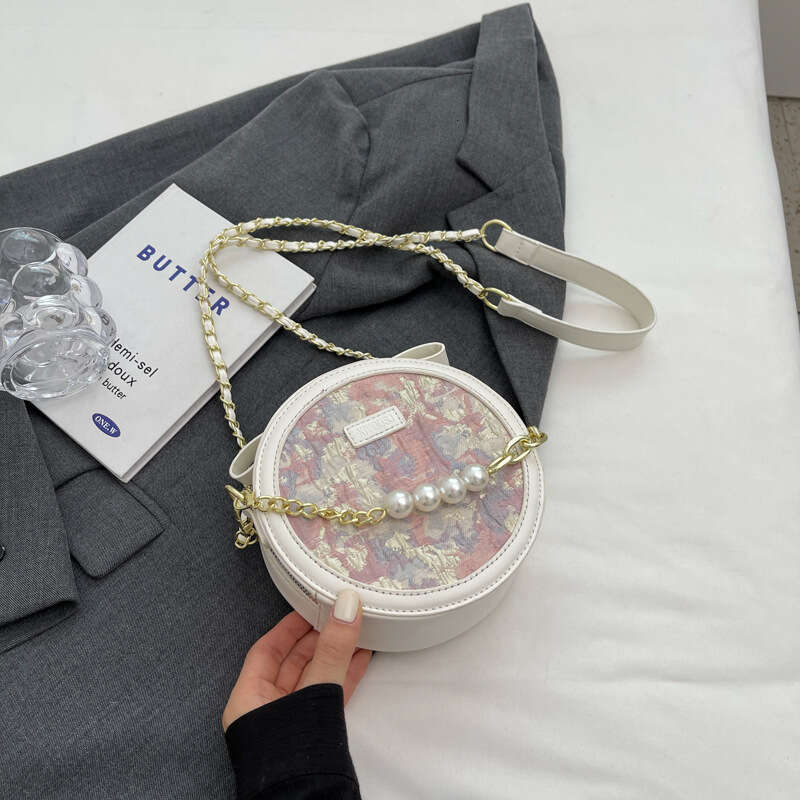 Bags Trendy Women's Bags 2025 Fashion Niche Design Shoulder Summer Versatile Chain Crossbody Small Designer Round Bag