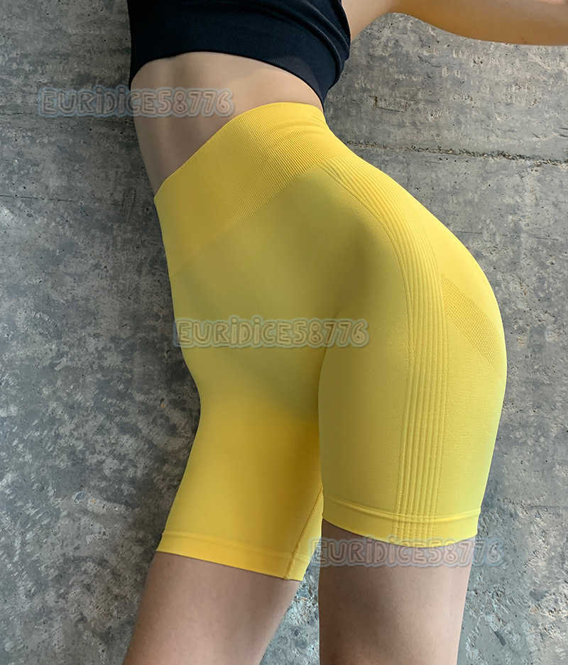 Summer High Waist Hip Lifting Sports Shorts Womens Peach Net Red Tight Hip Lifting Yoga Pants Quick Drying Fitness Pants H250819
