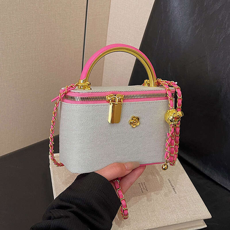 Bags Fashion Trend Versatile Handbag for Women 2025 Spring Summer Casual Denim Texture Chain Shoulder Designer Crossbody Bag