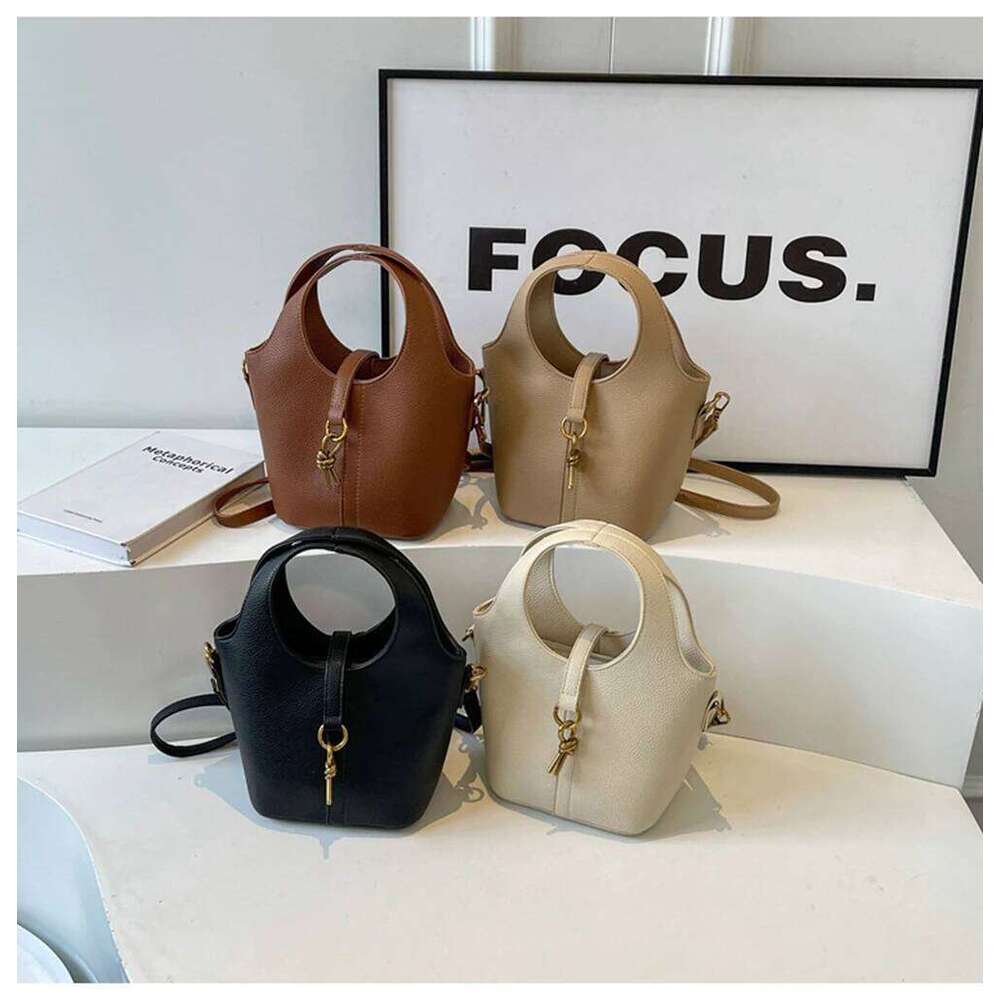 Women New Style Trendy Crossbody Bucket Fashionable High End Office Handbag Personalized Metal Decoration One Shoulder Bag