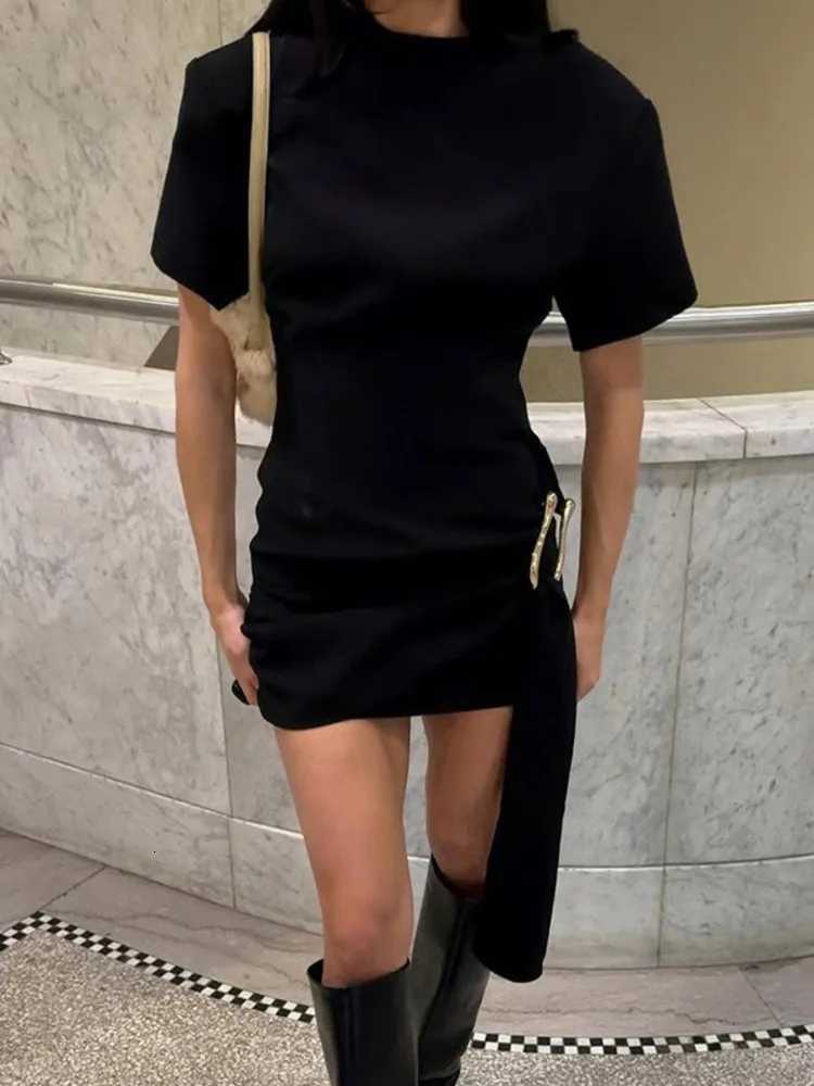 Mozision Short Sleeve Draped Sexy Mini Dress For Women Black Metal Buckle O Neck High Waist Bodycon Club Dress Vestido Clothes M250623