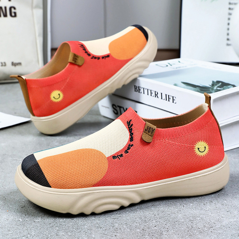 2025 New Women's Summer Beijing Cloth Shoes Fashion Painting Casual Shoes Designer Shoes Soft soled Women's Walking Shoes