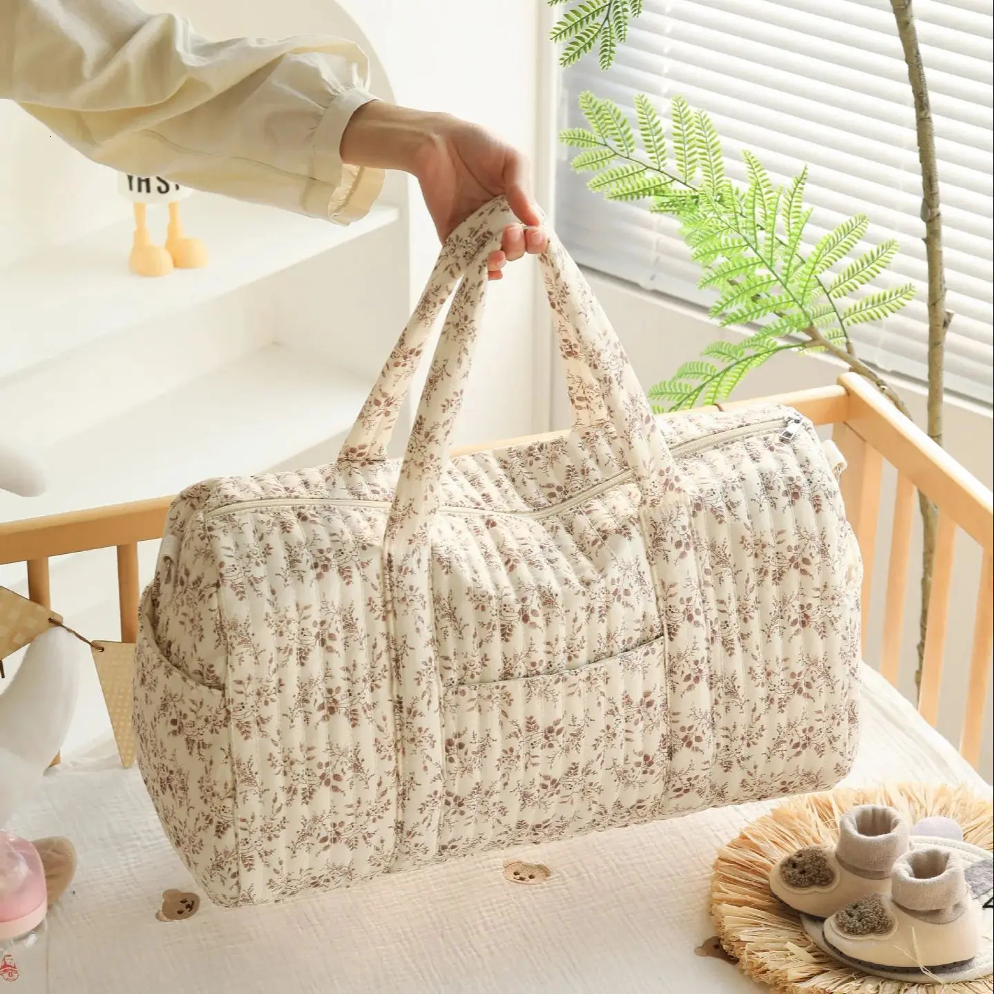 Large Mommy Bag Maternity Baby Diaper Storage Bag Large Capacity Baby Items Organizer Women Travel Bag Multi-functional Handbag250813