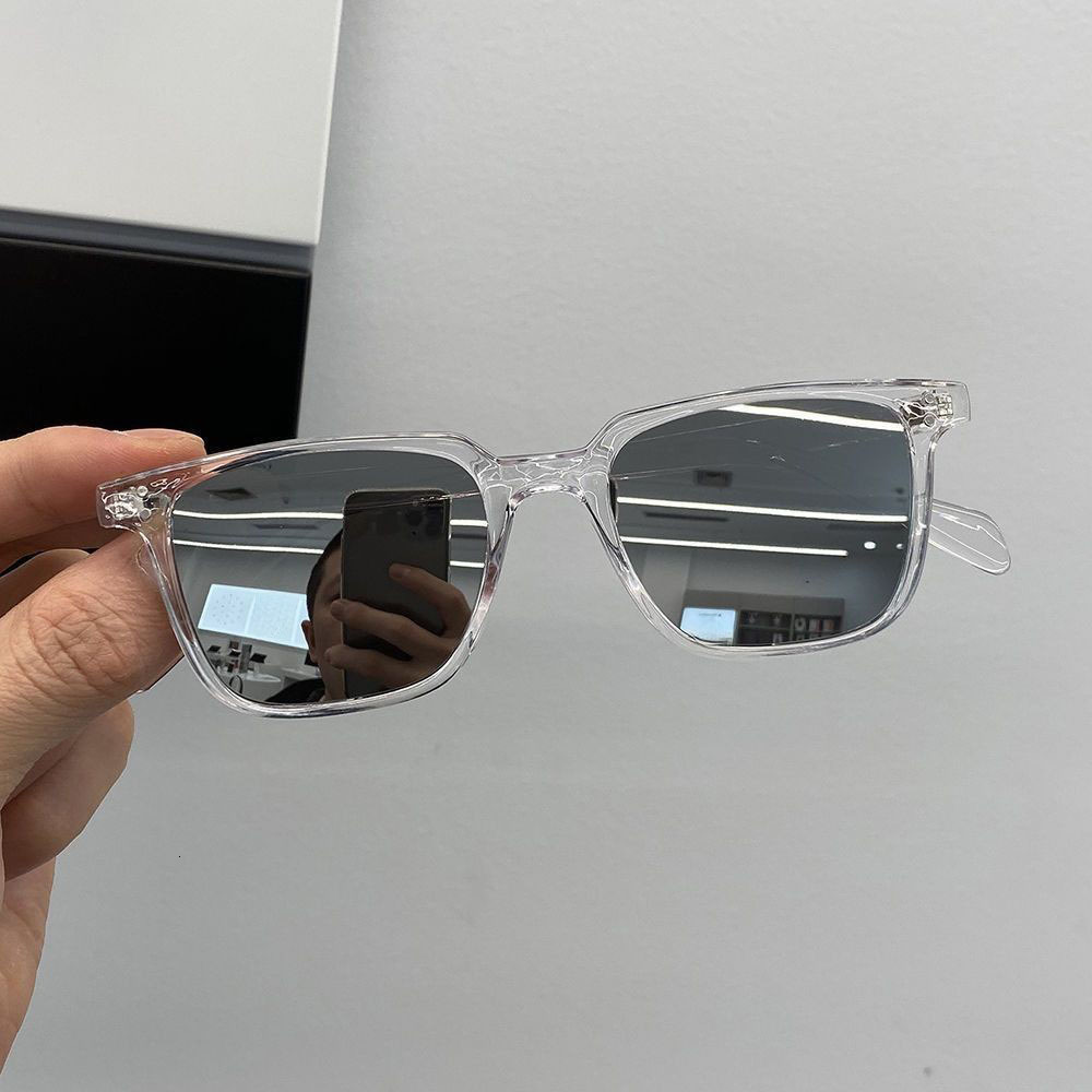 Fashionable And High-end Sunglasses For Men's Small Frame Sunglasses For Women's Sun Protection And Ultraviolet Sunglasses