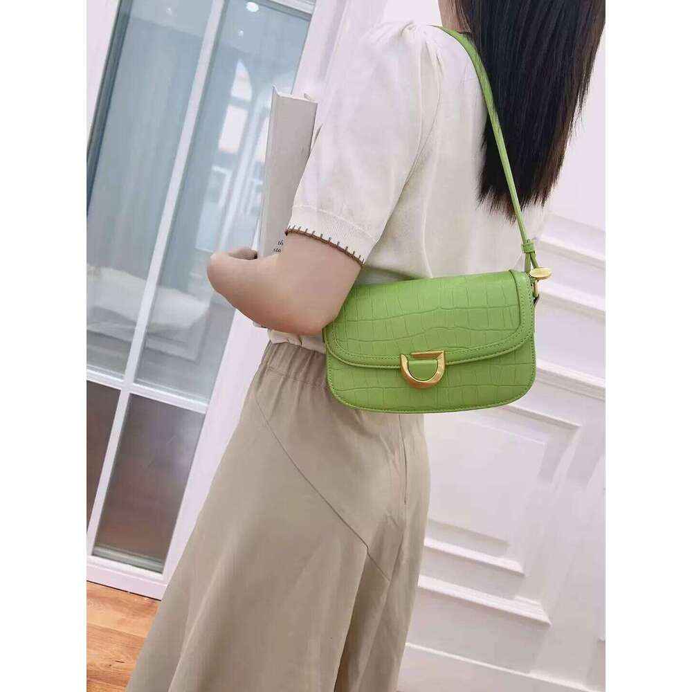 Underarm New Women High Quality Single Shoulder Crossbody Fashion Versatile Commuting Bag For Girls