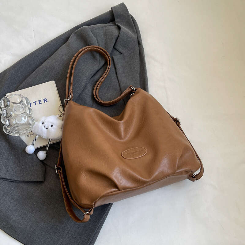 Large Capacity Commuter Bags for Women 2025 New Autumn Fashion Designer Single Shoulder Korean Niche Versatile Tote Bag