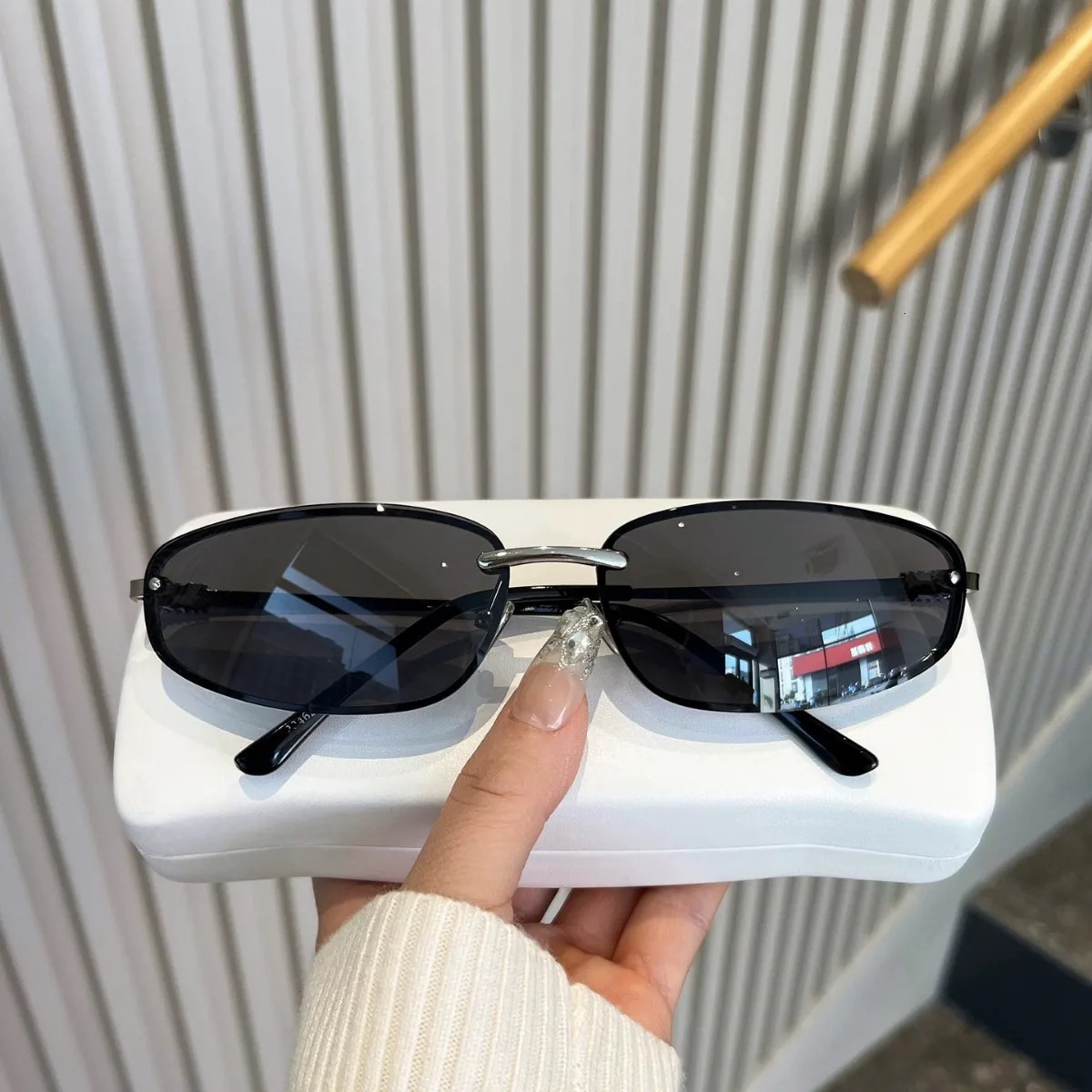 vintage allopy square Y2K sunglasses for women fashion Silver gradient hip hop sun glasses ladies sexy shades driving 250815