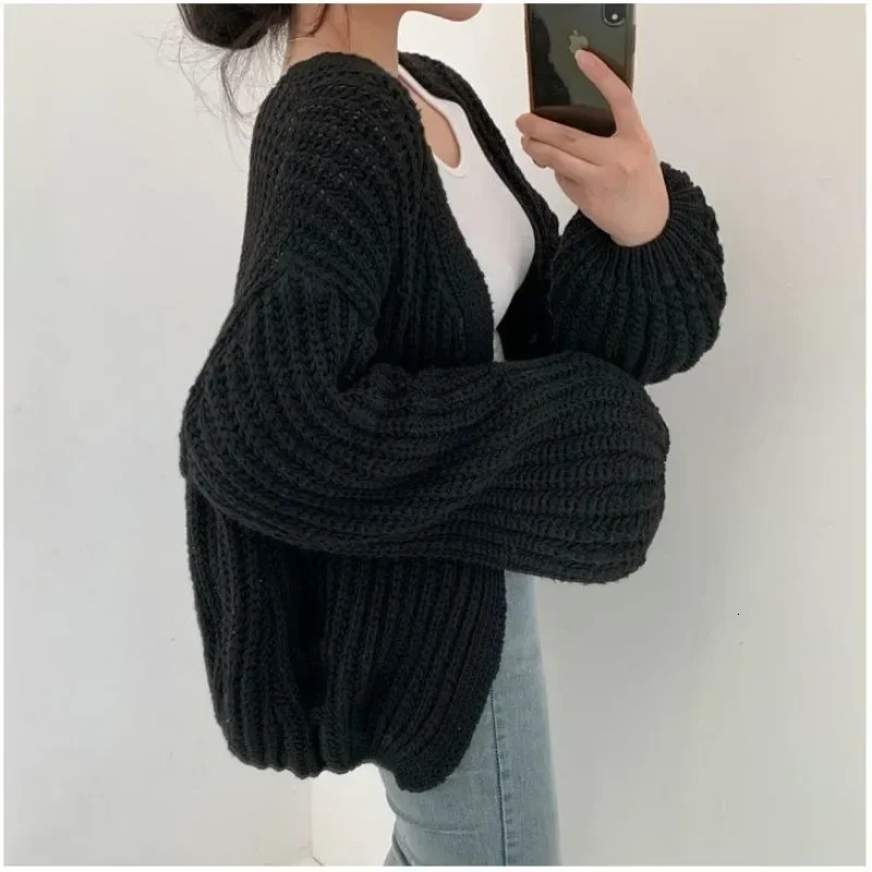 Chic Korean Fashion Short Cardigans Knitted Poncho Women Summer Elegant Vintage Minimalist Lady Tops 250819