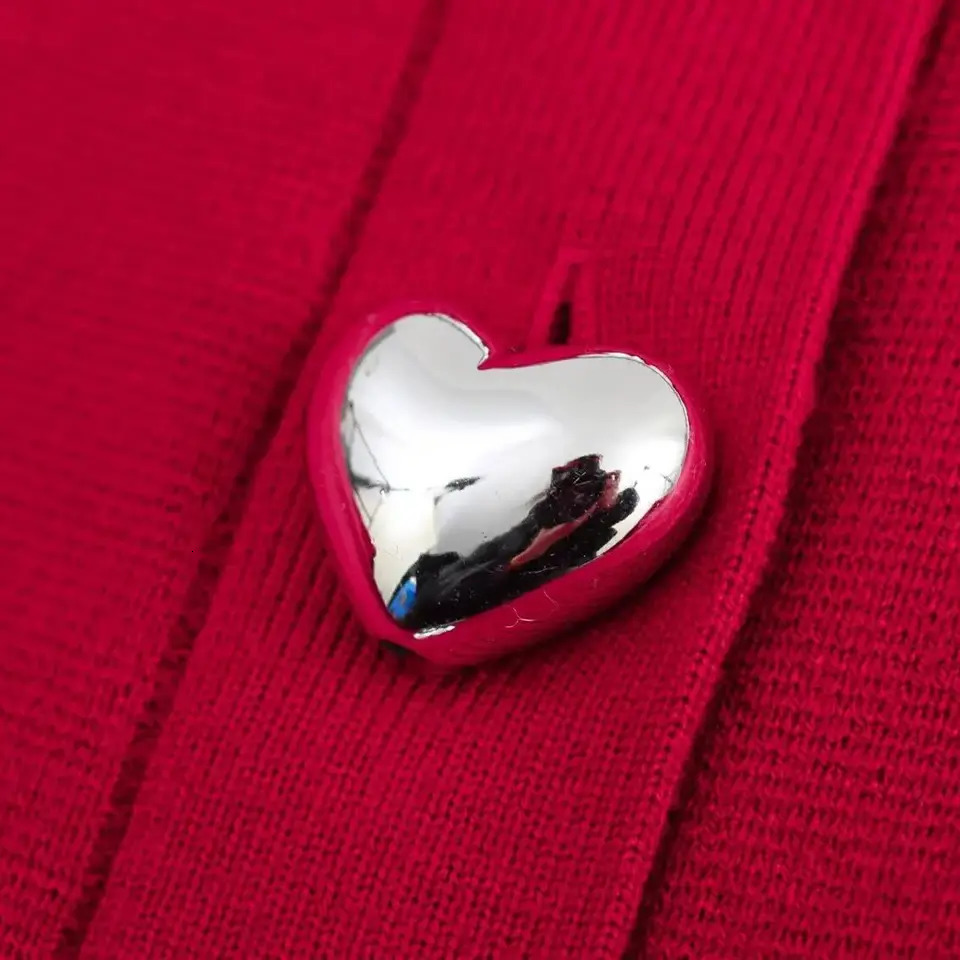 TRAFSHE Women Cropped Knit Cardigan Buttons Round Neck Long Sleeves Ribbed Cuffs Autumn Knitted Sweater Coat 5536032 250819