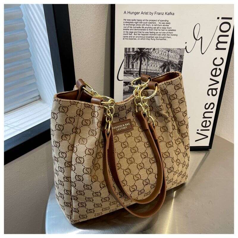 Plaid 2023 Spring New Women's Large-capacity Tote Bag Fashion trendy handbag textured shoulder bag