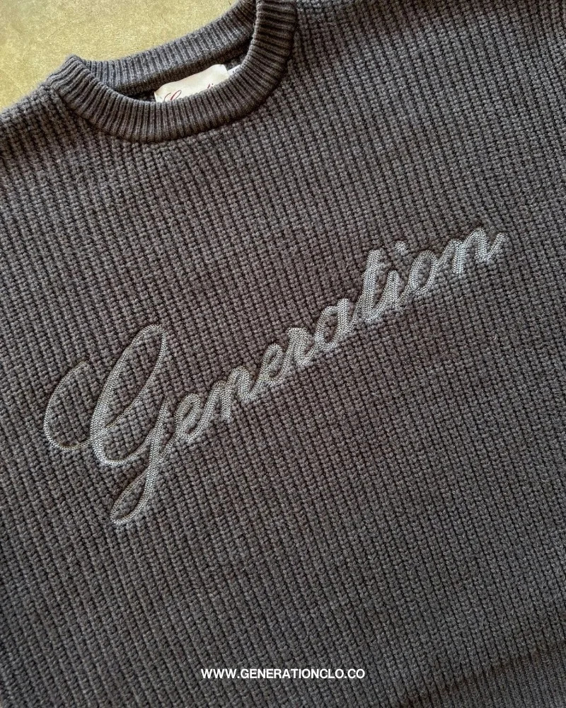 American Retro Cartoon Fashionable Letter y Casual Loose Round Neck Sweater Men Street Harajuku Fashion Dark Gray Top 250819