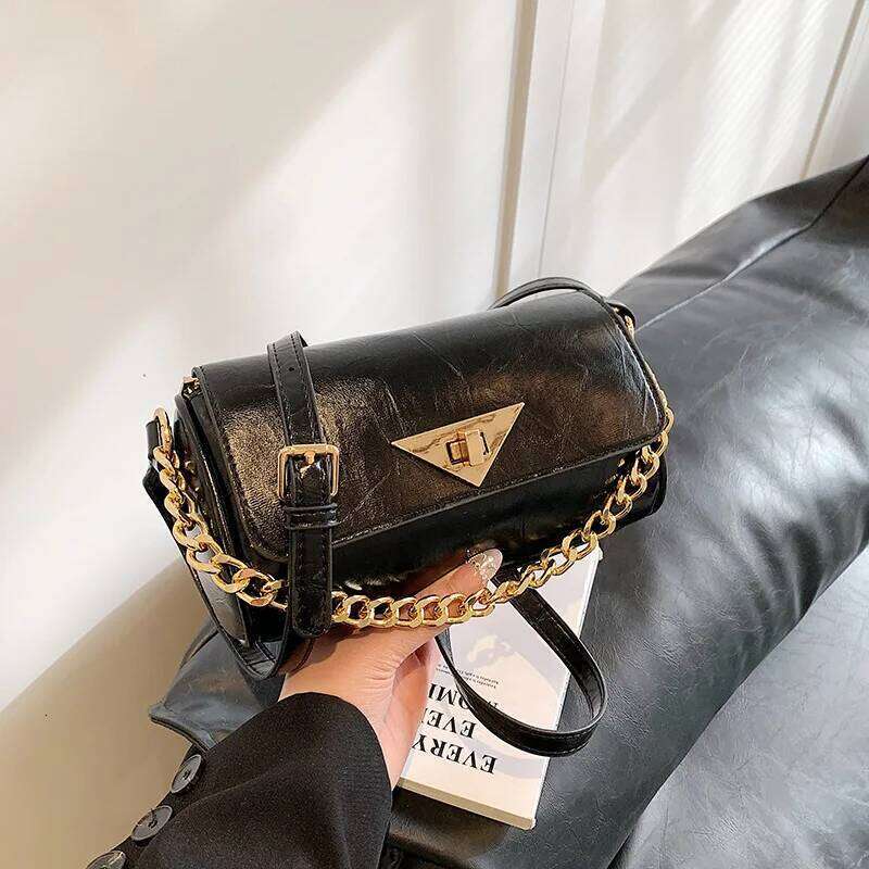 New Retro Fashion Small Square Bag High End Design Simple Versatile Shoulder Messenger