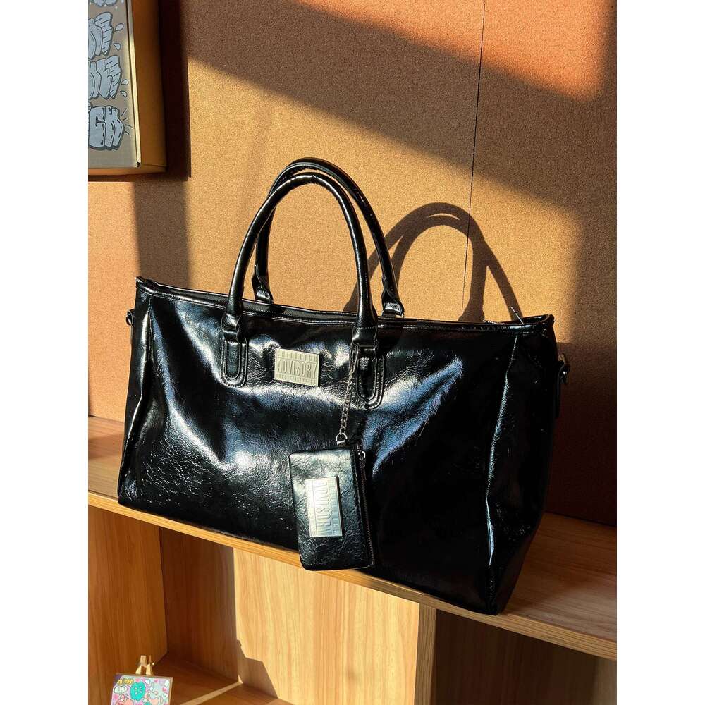 Designer Bag Tote Bag Shoulder Bag Chillhigh B Black Cracked Leather PU Simple Crossbody Handheld Large Capacity Travel Gym Bag