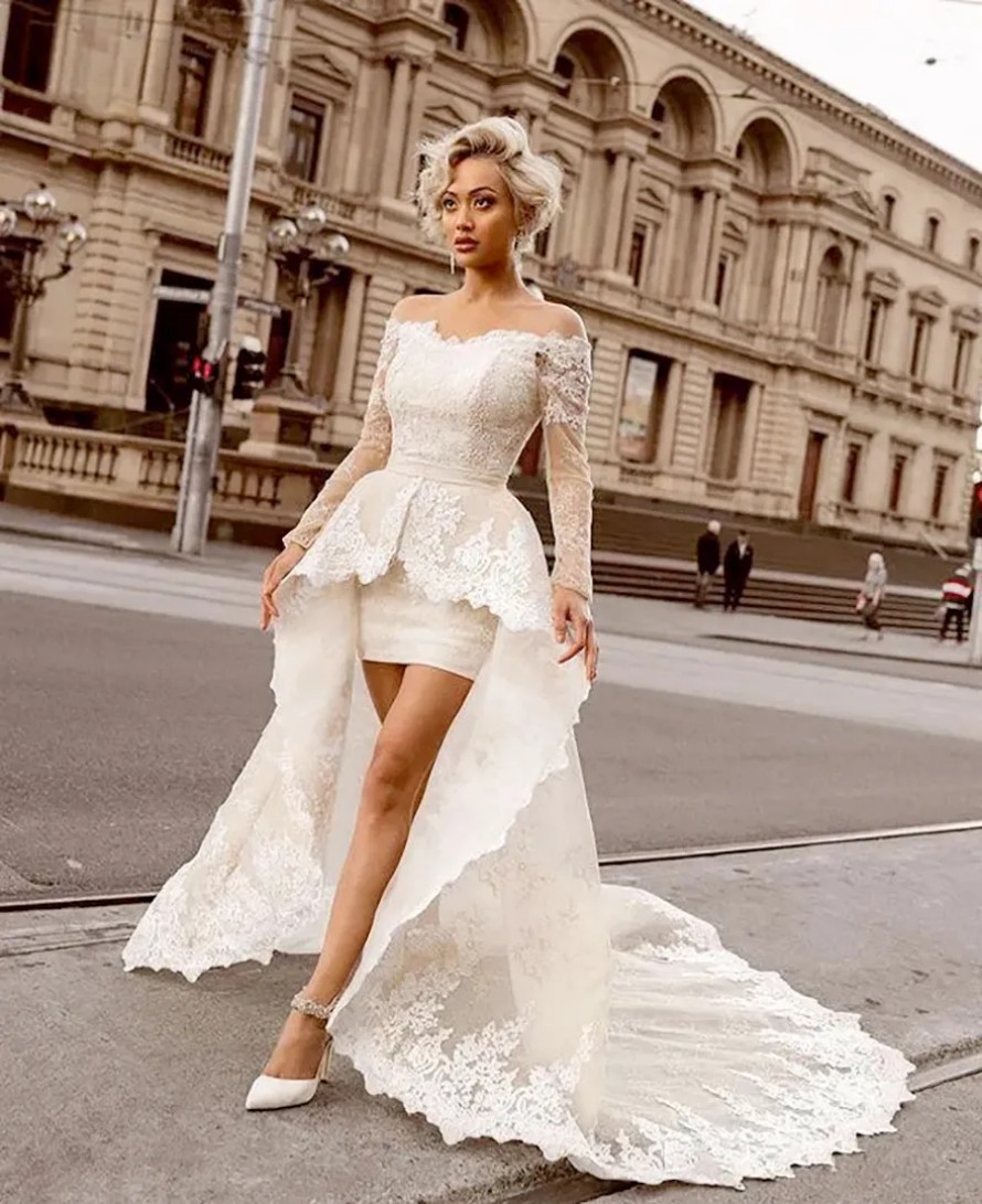 Modern A Line Sheath Short Wedding Dresses With Detachable Train Sexy Off The Shoulder Long Sleeve Bridal Gowns Lace Appliques Vestidos