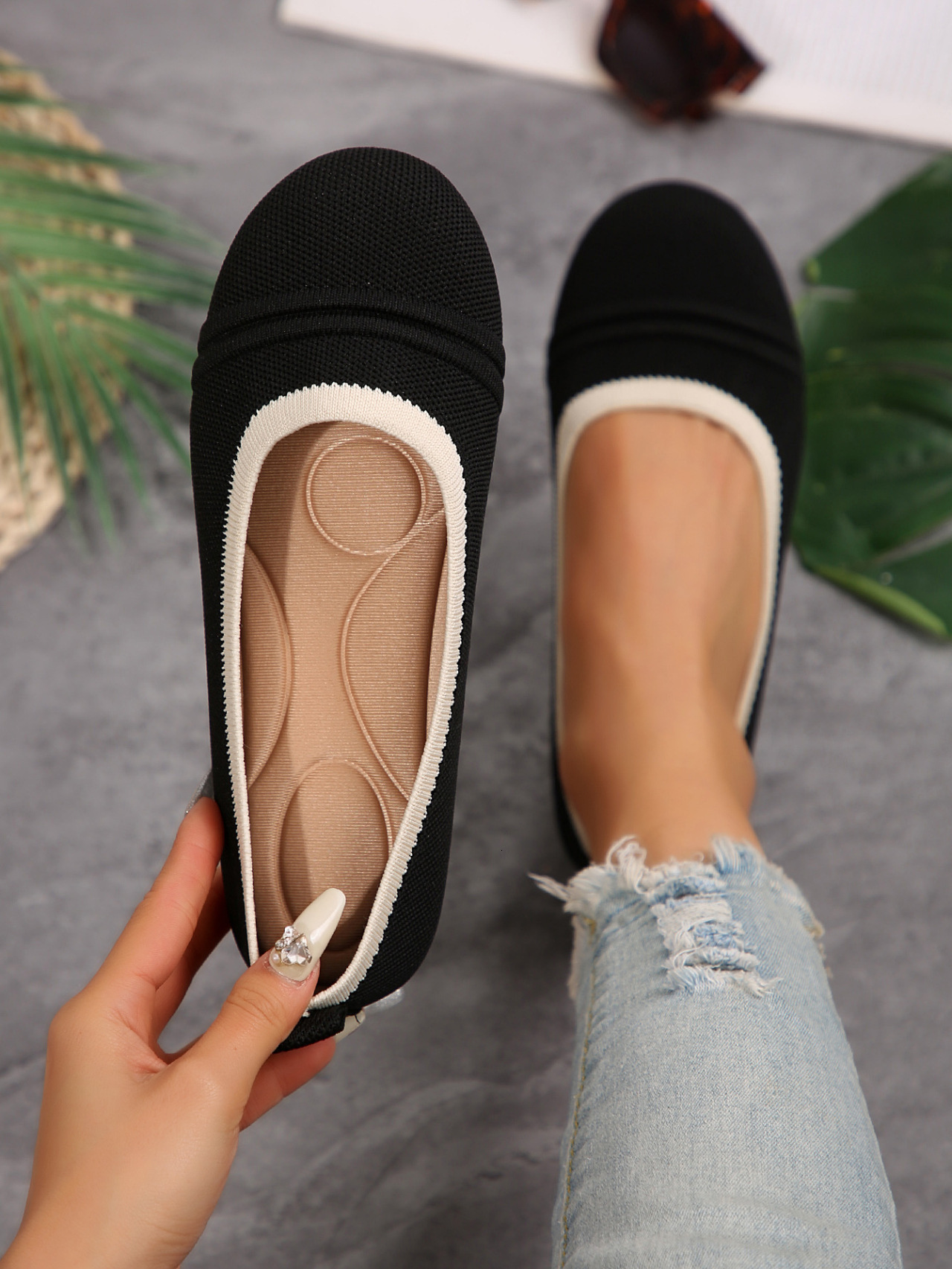 Plus Size 2025 Women's Spring Summer Breathable Knitted Shallow Mouth Mesh Shoes Flat Round Toe Slip-On Flats ddmymoon