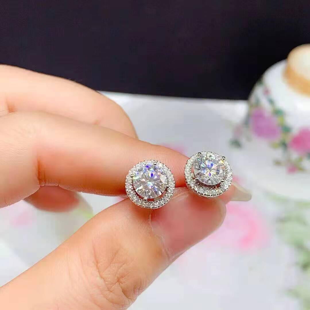 Wholesale Fine Jewelry 925 Sterling Silver Charm Moissanite Diamond Stud Earrings