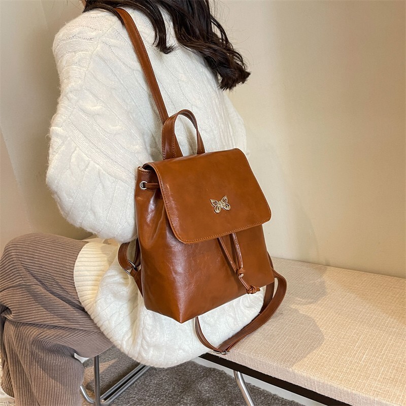 Free shipping designer Autumn New Fashion Retro Versatile Women Bag Trendy High-Quality Texture Backpack Korean Style Backpack