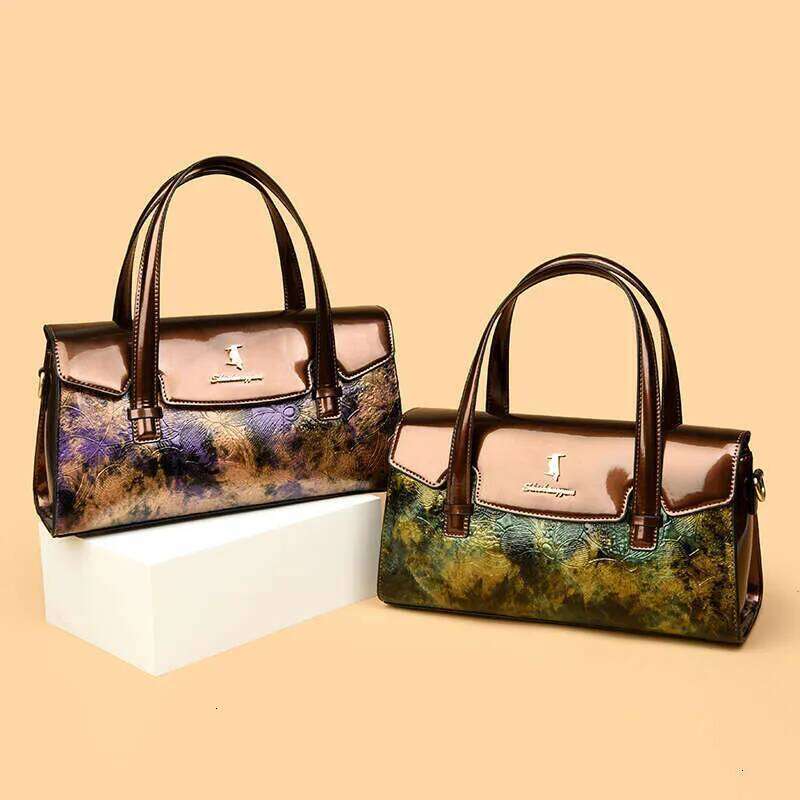 For Women New Fashionable Spray Printed Handbag With Simple Temperament And Large Capacity Shoulder Bag