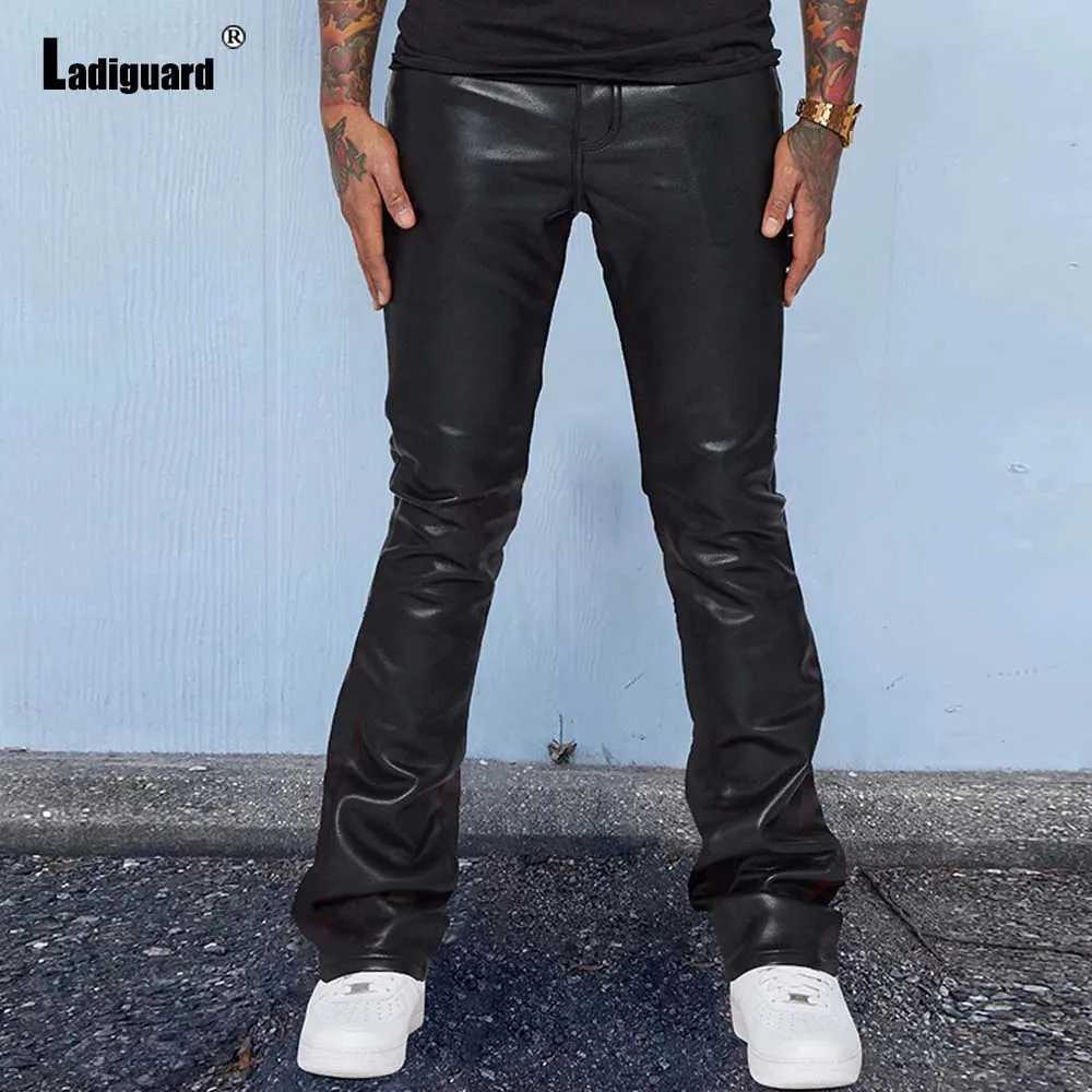 2025 Mens Stand Pocket Casual PU Leather Pants Europe Style Flare Trousers Brown Red Soft Faux Leather Pants Mens Streetwear New W250819