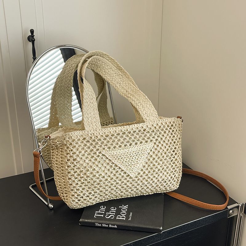 Large Capacity Hollow 2025 New Casual Commuting High-end Straw Single Shoulder Crossbody Travel Woven Bag Beach 7e4