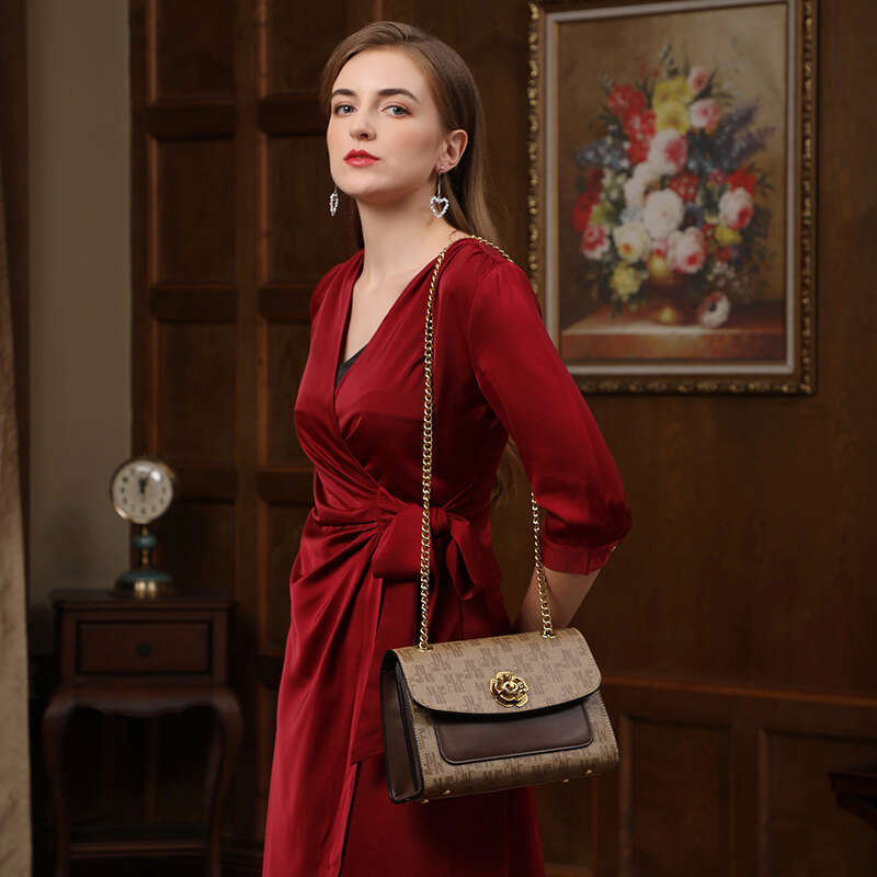 Designer Bag Shoulder Bag Crossbody with Chain Purse Fashion Women Tote Bag High Quality Leather Small Square Bags