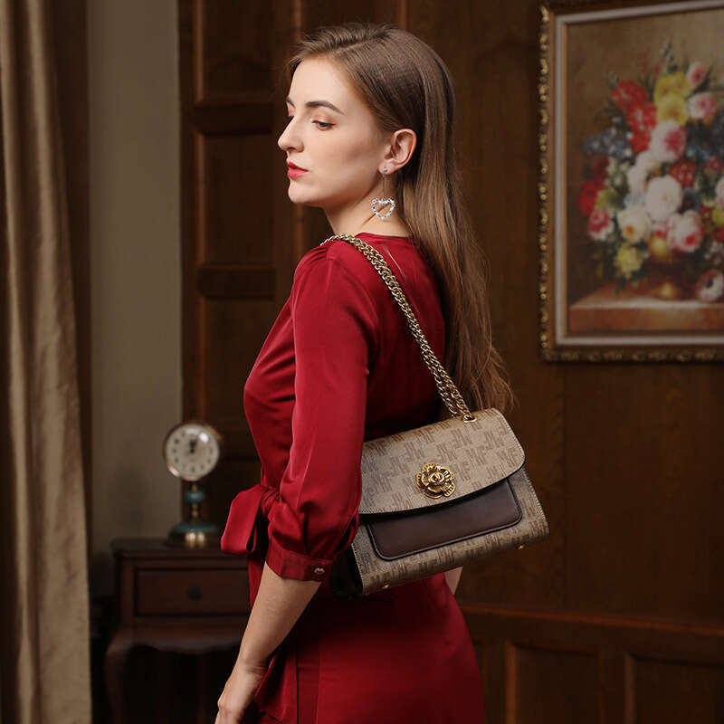 Designer Bag Shoulder Bag Crossbody with Chain Purse Fashion Women Tote Bag High Quality Leather Small Square Bags