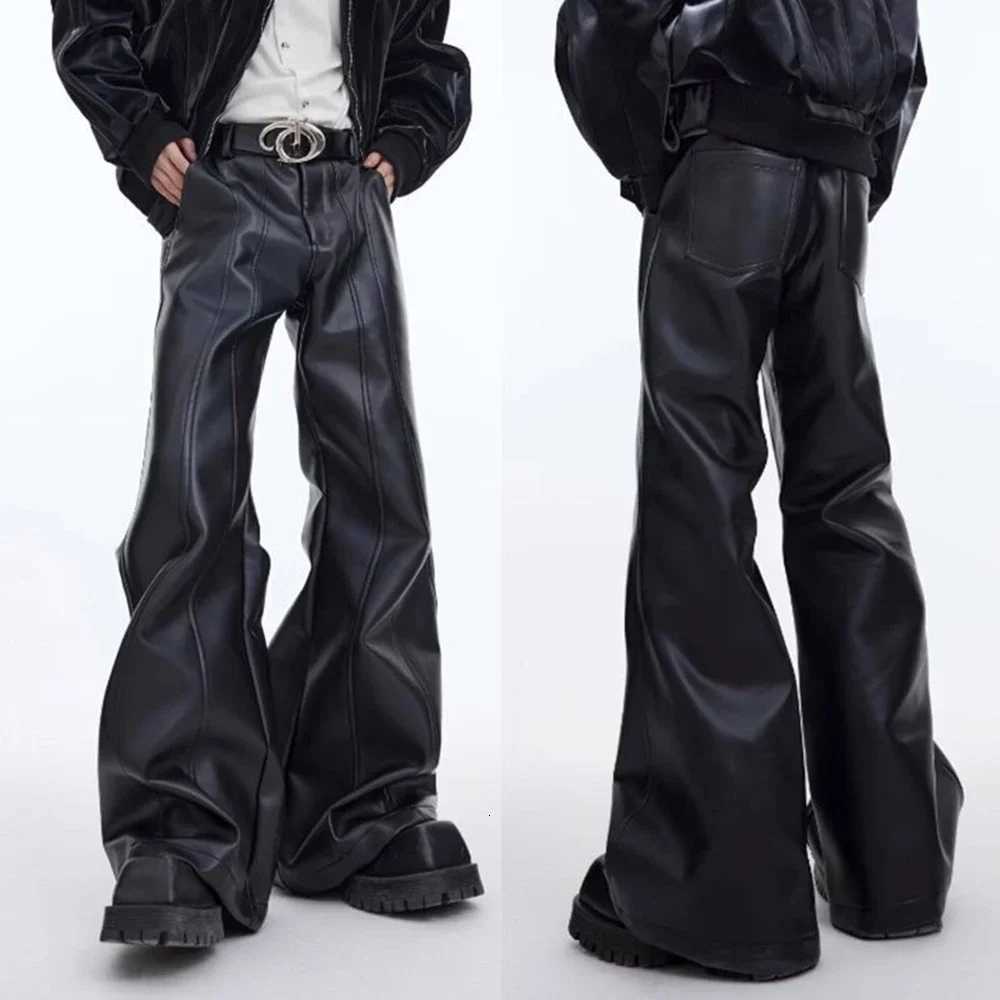 Mens PU Leather Pants Three-Dimensional Deconstruction Plain Trousers Street Wear Youth Campus Niche Casual Pants Mens Clothing W250819