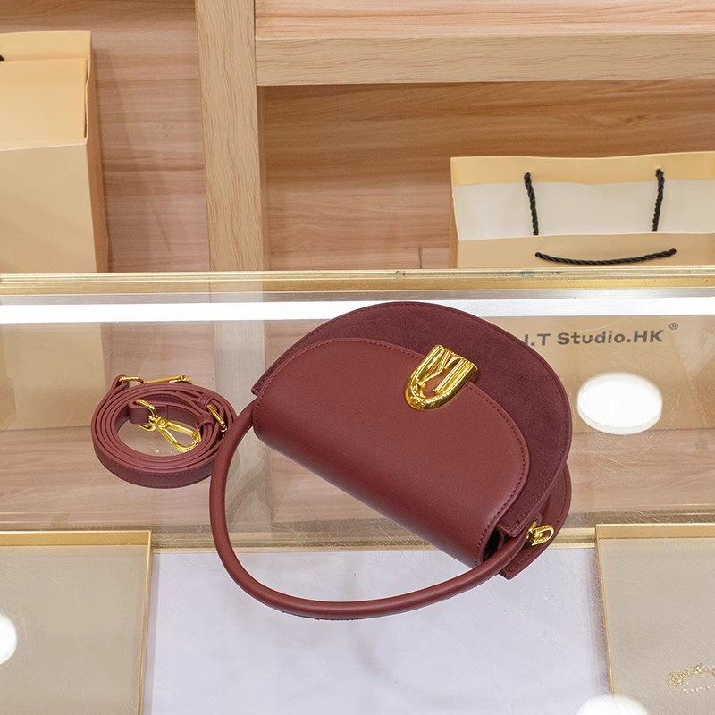 LORDLY KNACK Genuine Leather Saddle Bag Lightweight Designer Handbag for Women - Simple, Versatile Casual Fashion Tote XJ260206