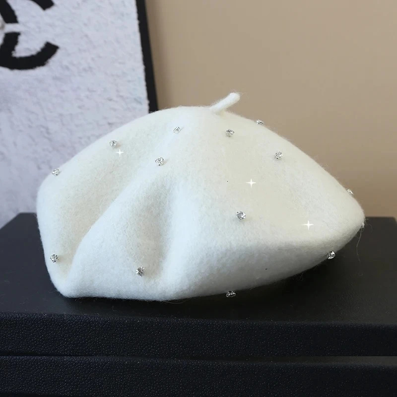 2025 Rhinestone Wool Thick Beret French Beret Artist Painter Autumn Winter Hat Girls Female Warm Walking Cap 250819