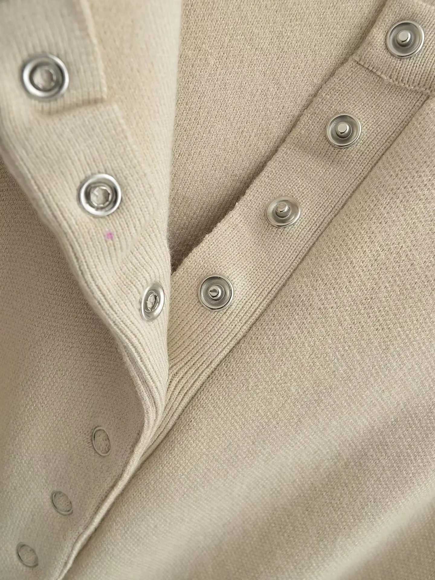 2025 Fashion Knitwear Cardigan Top Womens Ribbed Patchwork Slim Casual Cropped Inner Sweaters Women Knitted Cardigan Outerwear XJ250819