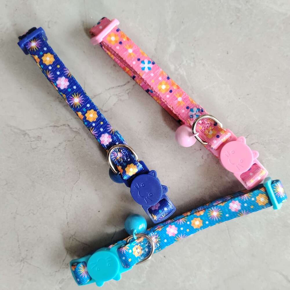 Colorful Flower Pet Collar Cute Cat Necklace Pink Sky Blue Fashion Festive Kitten Neck Ring