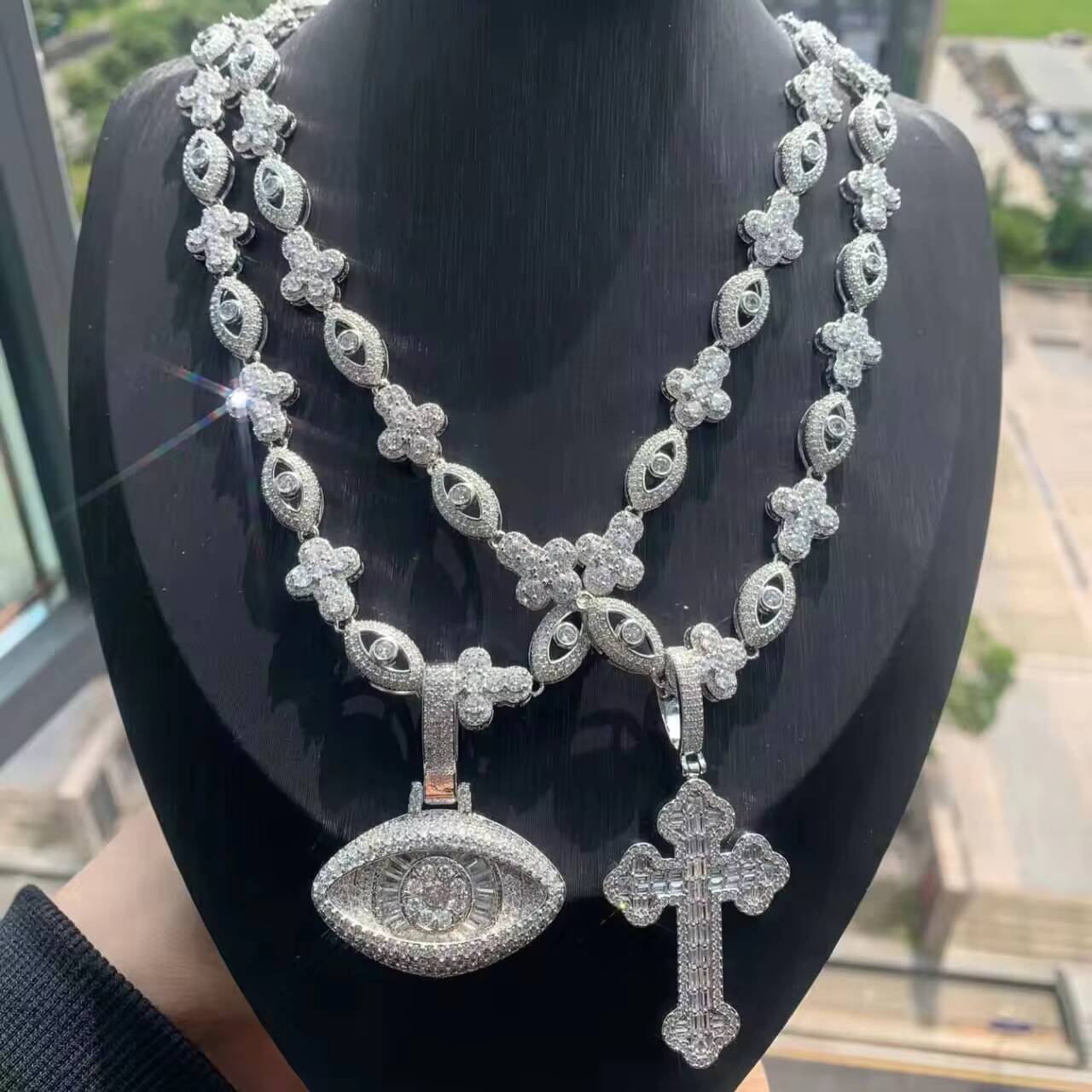 2025 New Iced Out Men Boy Jewelry Micro Paved Moissanite vvs Cross Evil Eye Charm Chain Hip Hop Necklace