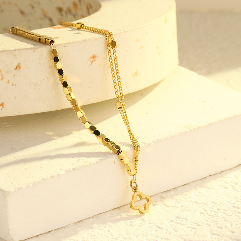 jewelry designer anklet Exquisitely Crafted Titanium Steel Ankle Chain with Unique Clove Design A Seasonal Must-Have Jewelry Accoutrement