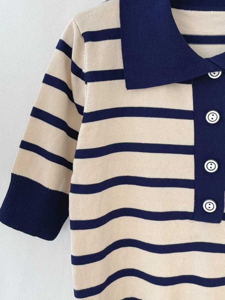 Korean Fashion Women Tops Striped Button Turn-Down Collar Knitted Sweater Short Sve Ice Silk Pullover Fe Sueters De Jer XJ250819