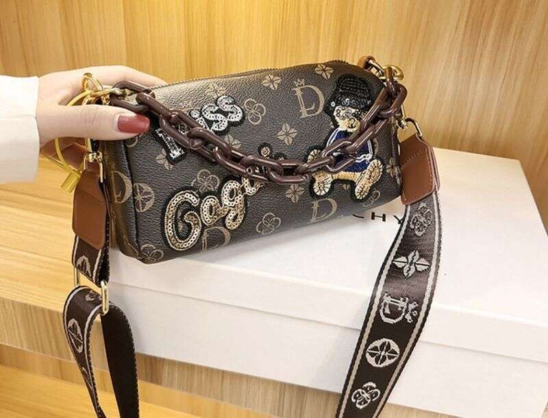 New Fashion Women's Printed Penholder Versatile Broadband One Shoulder Crossbody Bag Trendy