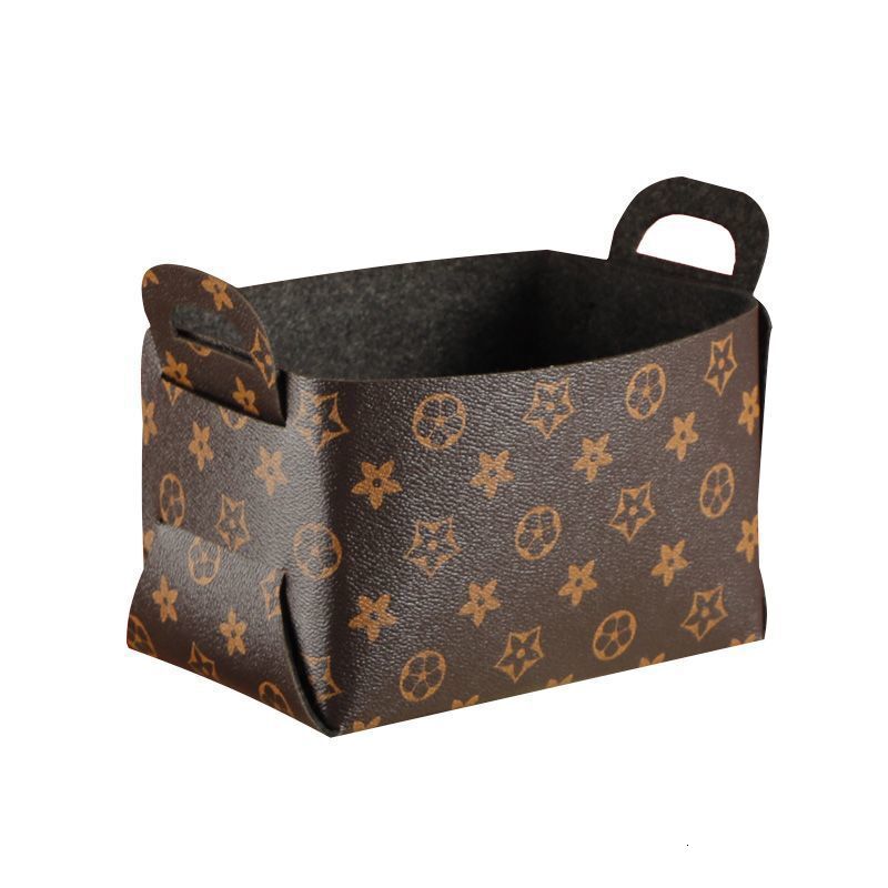 Leather Desktop Box Light design Nordic Style Cosmetic Basket Entryway Organizer Coffee Table Living Room Storage Bin