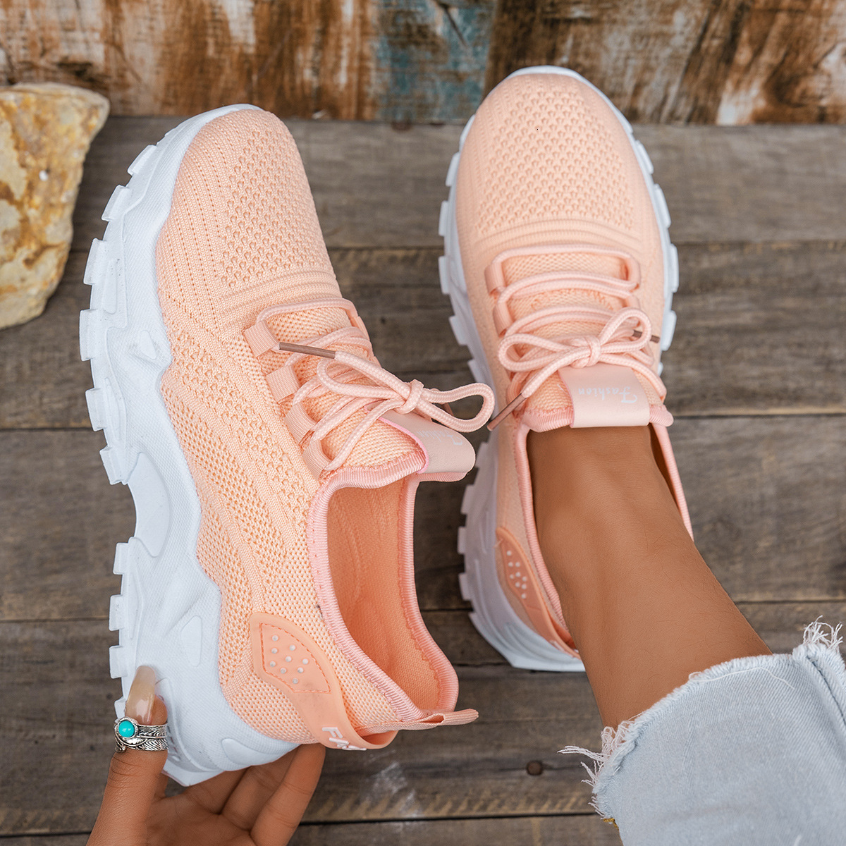 2025 New Mesh Women's Casual Shoes New Four Seasons Women's Shoes Designer Shoes Multi functional Thin Breathable Sports Shoes