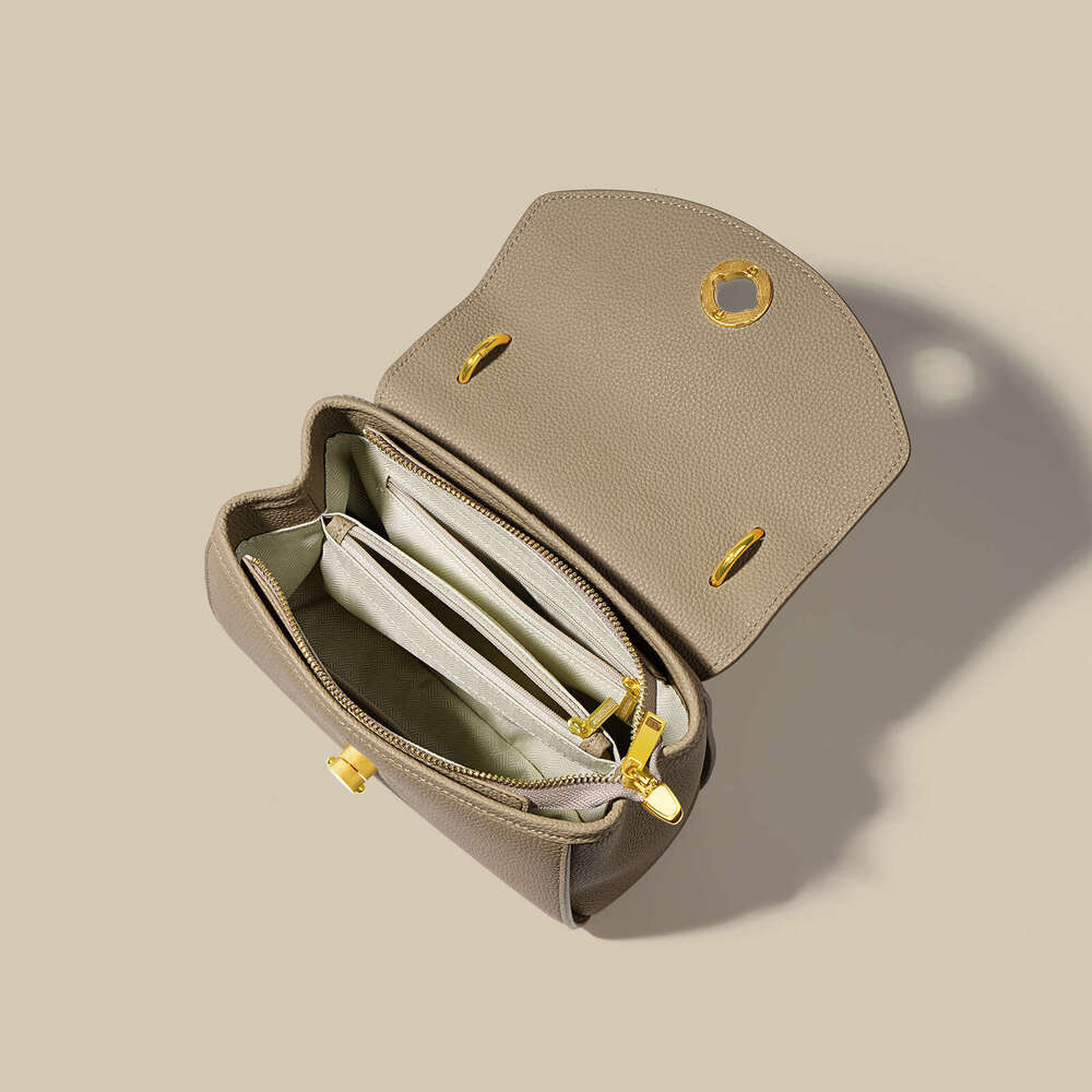 High Quality Texture Handbag New Top Layer Cowhide Elegant Casual Crossbody Niche French Genuine Leather Shoulder Bag