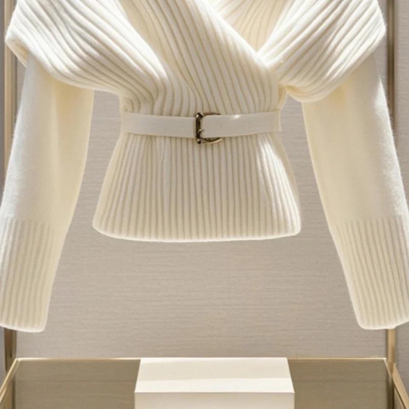 Fashion Women White Knitted Sweater Blouses Vneck Long Sleeve Vintage Top Soft y Pullovers Autumn Winter 250819