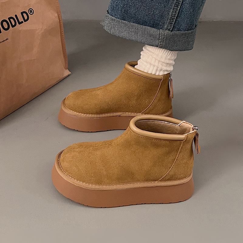 hot Free delivery designer woman cotton boots Snow boots with simple and plush design fashionable and comfortable cotton boots