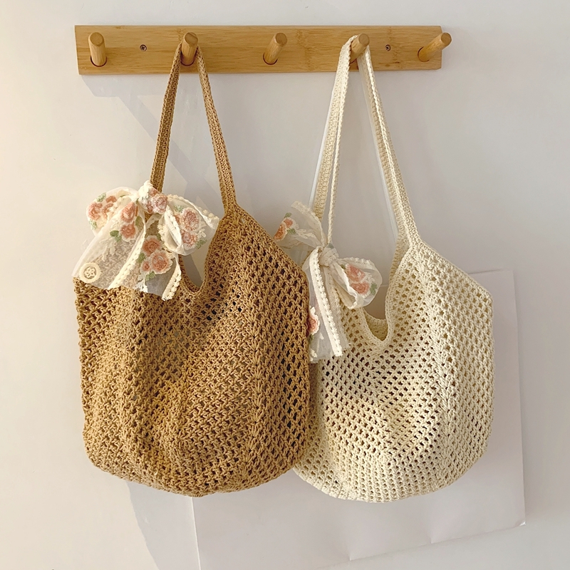 2025 Autumn Large Capacity Woven Bag New Hollow Shoulder Straw Bag Leisure Commuter Handbag Women's Bag Women's Crossbody Bag Designer Bag W