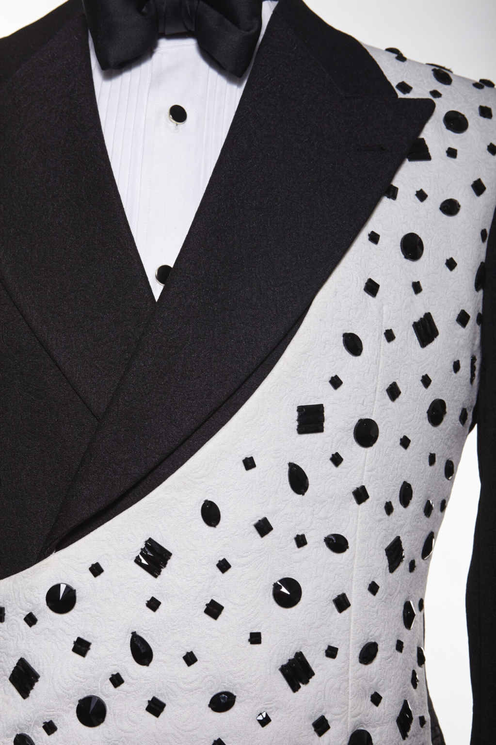 Unique Diamond Men Suit Peaked Lapel 2 Pcs Jacket Pants Wedding Grooms Tuxedos Special Occasion Customized