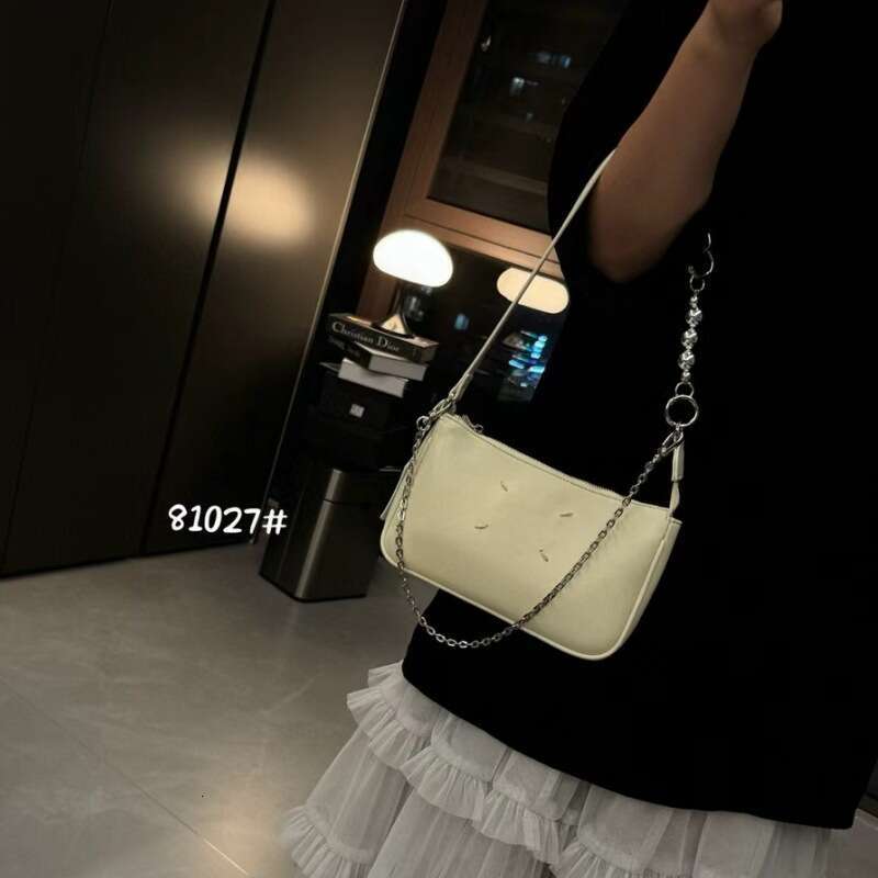 Cowhide Mahjong Underarm for Women High-End Niche Design Chain Exquisite Crossbody Small Genuine Leather Bag designer bag B5