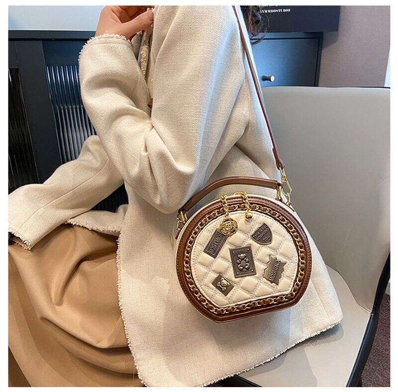 Xiaoxiangfeng New Korean Version Fashionable Personality Splicing Trend Single Shoulder Women's Crossbody Small Round Bag
